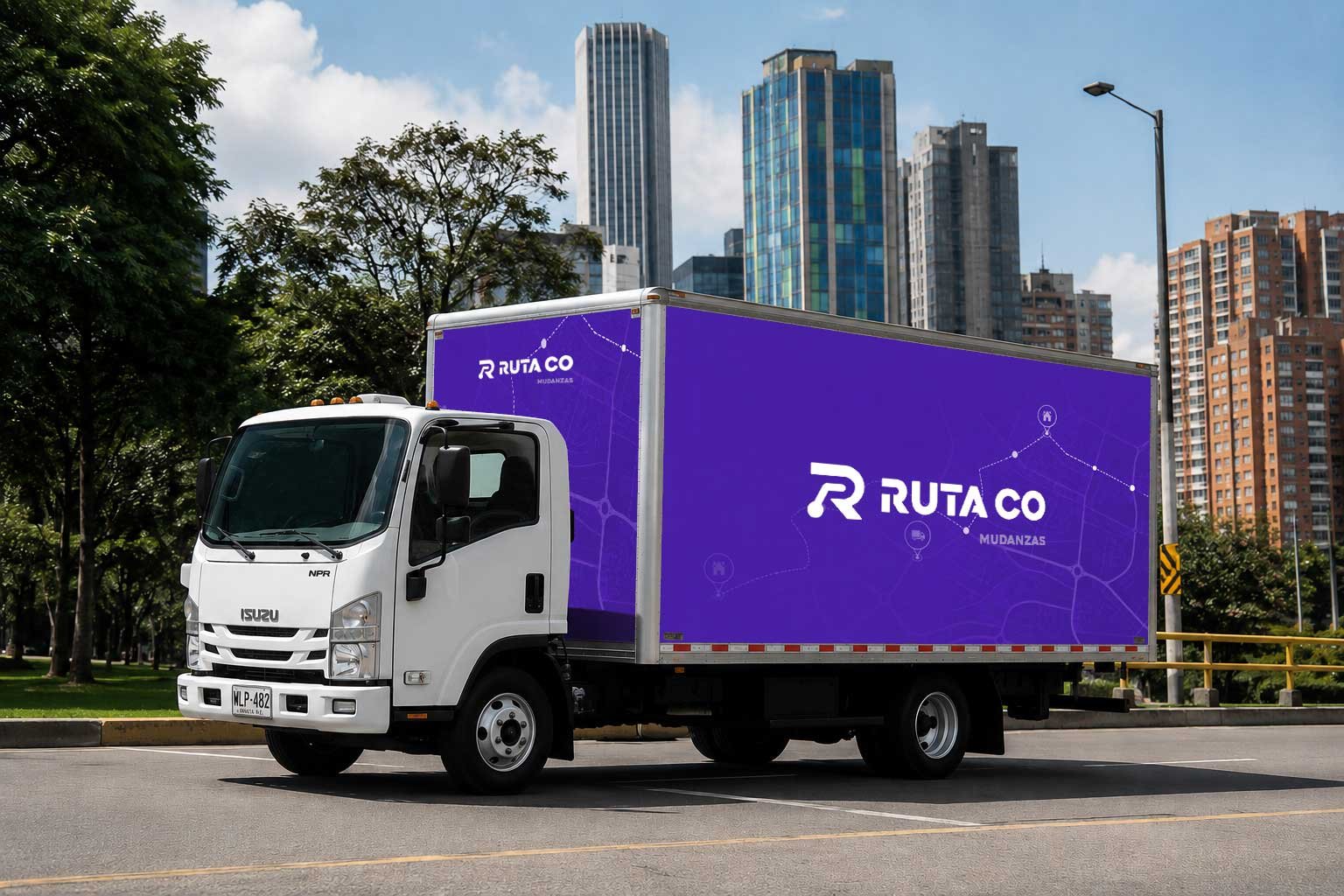 Camión de carga de Ruta Co. con identidad corporativa